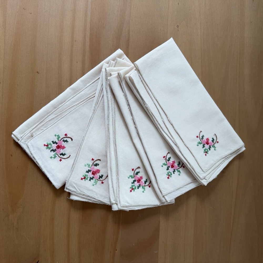 Vintage Embroidered Cloth Napkins Floral Grandma Cottagecore Holiday Diy Wedding